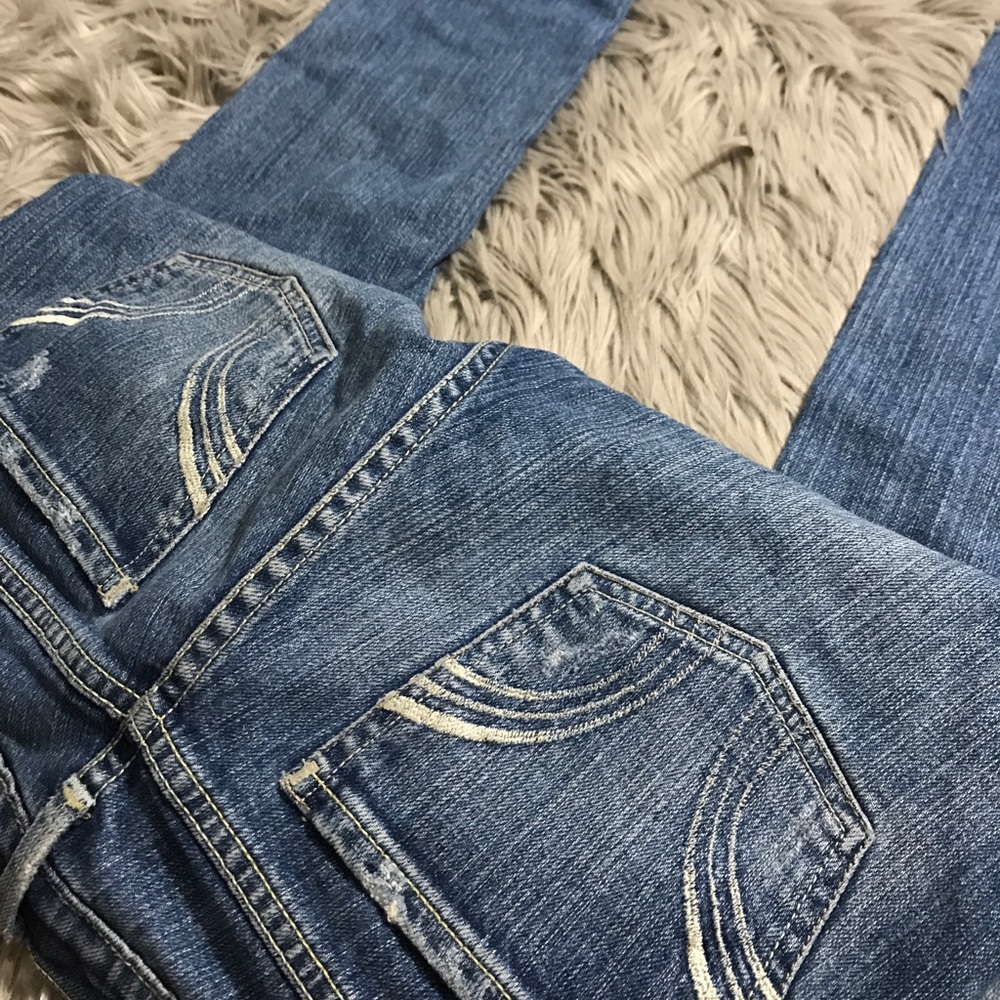 Hollister Jeans - Picture 6 of 6